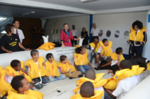 Un 6000ème sourire et <br>une 7ème bougie fêtés avec Air Austral Un 6000ème sourire et <br>une 7ème bougie fêtés avec Air Austral