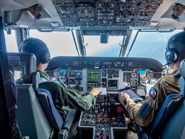 <center>15ème Anniversaire - 23 juin 2021 : Jour 3<br> 1000 Sourires fête ses 15 ans avec <br> Marie-Antoinette Katoto, Fabrice Abriel et <BR>Gaëlle Malet au Détachement Air 181 <center>15ème Anniversaire - 23 juin 2021 : Jour 3<br> 1000 Sourires fête ses 15 ans avec <br> Marie-Antoinette Katoto, Fabrice Abriel et <BR>Gaëlle Malet au Détachement Air 181
