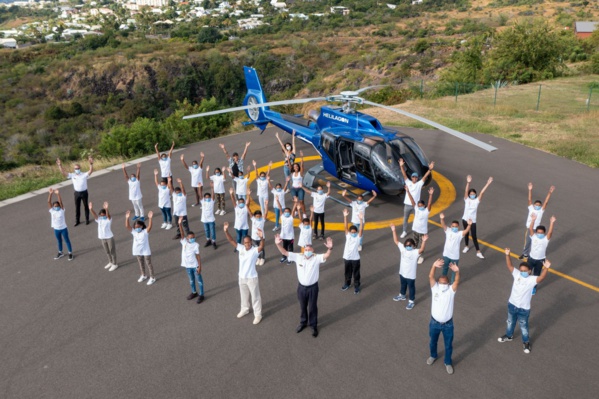 <center>15ème Anniversaire - 23 juin 2021 : Jour 4<br> Les marmailles de 1000 Sourires fêtent les 15 ans à Hélilagon avec Marie Katoto, Fabrice Abriel, Mickaël Pouvin et Missty ! <center>15ème Anniversaire - 23 juin 2021 : Jour 4<br> Les marmailles de 1000 Sourires fêtent les 15 ans à Hélilagon avec Marie Katoto, Fabrice Abriel, Mickaël Pouvin et Missty !