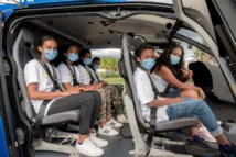 <center>15ème Anniversaire - 23 juin 2021 : Jour 4<br> Les marmailles de 1000 Sourires fêtent les 15 ans à Hélilagon avec Marie Katoto, Fabrice Abriel, Mickaël Pouvin et Missty ! <center>15ème Anniversaire - 23 juin 2021 : Jour 4<br> Les marmailles de 1000 Sourires fêtent les 15 ans à Hélilagon avec Marie Katoto, Fabrice Abriel, Mickaël Pouvin et Missty !