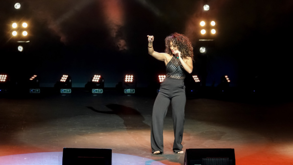 <center>Les artistes péi font la fête au Téat Champ Fleuri, le samedi 10 juillet 2021
