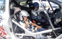 <CENTER>Les marmailles de 1000 Sourires font le plein de sensations fortes avec Damien Dorseuil et Clara <CENTER>Les marmailles de 1000 Sourires font le plein de sensations fortes avec Damien Dorseuil et Clara