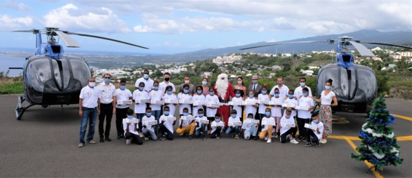 <CENTER>Hélilagon et Air Austral offrent un Noël de Rêve dans les airs aux marmailles de 1000 Sourires
