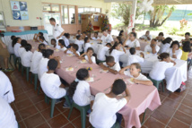 Un Noël citoyen à la Base Aérienne 181 pour les marmailles du quartier de Barrage Un Noël citoyen à la Base Aérienne 181 pour les marmailles du quartier de Barrage