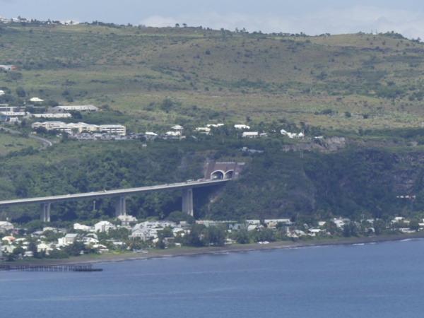 <center>Les marmailles de 1000 Sourires <br>font leur baptême de l’air avec Félix ULM <center>Les marmailles de 1000 Sourires <br>font leur baptême de l’air avec Félix ULM
