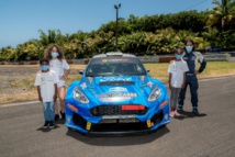 <CENTER>Les marmailles de 1000 Sourires font le plein de sensations fortes avec Damien Dorseuil et Clara <CENTER>Les marmailles de 1000 Sourires font le plein de sensations fortes avec Damien Dorseuil et Clara