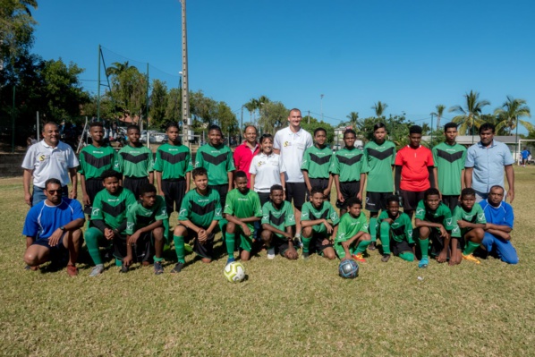 <center>L’attaquant du RC Strasbourg Ludovic Ajorque<br> rejoint la “team” des parrains de 1000 Sourires <center>L’attaquant du RC Strasbourg Ludovic Ajorque<br> rejoint la “team” des parrains de 1000 Sourires