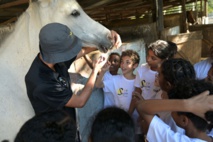 <center>Une journée à cheval <br>pour les marmailles de 1000 Sourires