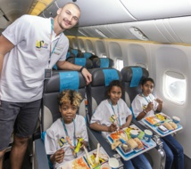 <center>Voyage au coeur de l’Aéroport Roland Garros <br>pour les marmailles de 1000 Sourires