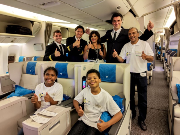 <center>"Un Incroyable Noël" pour Sara et Yuri à Strasbourg, Sarrebourg, Nancy et Paris .... <center>"Un Incroyable Noël" pour Sara et Yuri à Strasbourg, Sarrebourg, Nancy et Paris ....