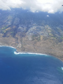 <CENTER>Baptême de l’air en CASA : les marmailles de <BR>1000 Sourires fêtent Noël “en lèr” <CENTER>Baptême de l’air en CASA : les marmailles de <BR>1000 Sourires fêtent Noël “en lèr”