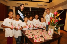 <center>Tapis Rouge et rencontres inoubliables <br>pour les marmailles de 1000 Sourires<br> au Palm Hôtel & Spa  *****