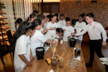  <center>1000 Sourires fête le parrainage de <br>son 12000e enfant au Palm Hôtel et Spa *****