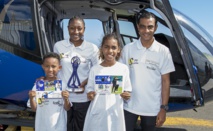 <center> Hélilagon : les marmailles de 1000 Sourires s’envolent  avec Kadidiatou Diani,<br> Fabrice Abriel et Jérémy Morel !