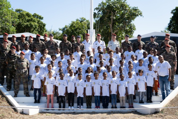 <center>Une journée commando avec les militaires <br>du 2e RPIMa pour les marmailles de 1000 Sourires
