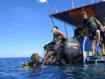 <center>Baptême de plongée inoubliable avec Miss Réunion<br> pour des marmailles porteurs d’hémophilie <center>Baptême de plongée inoubliable avec Miss Réunion<br> pour des marmailles porteurs d’hémophilie