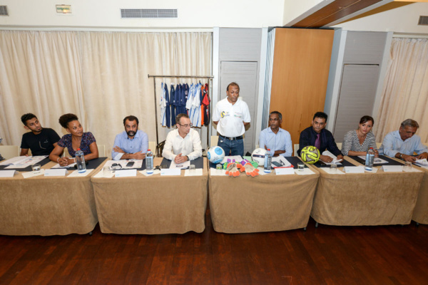 Mardi 5 mai 2015 - Les partenaires du voyage ... Mardi 5 mai 2015 - Les partenaires du voyage ...