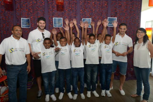 <center>Lundi 11 mai 2015, 1000 Sourires à la Une <center>Lundi 11 mai 2015, 1000 Sourires à la Une