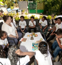 <center>Ateliers découverte du patrimoine créole et plantation d’un arbre endémique pour les marmailles de 1000 Sourires au CLAC du Brulé 