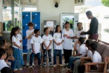 <center>Une belle aventure citoyenne avec la Gendarmerie de la Réunion et des surprises <br>pour les marmailles de 1000 Sourires