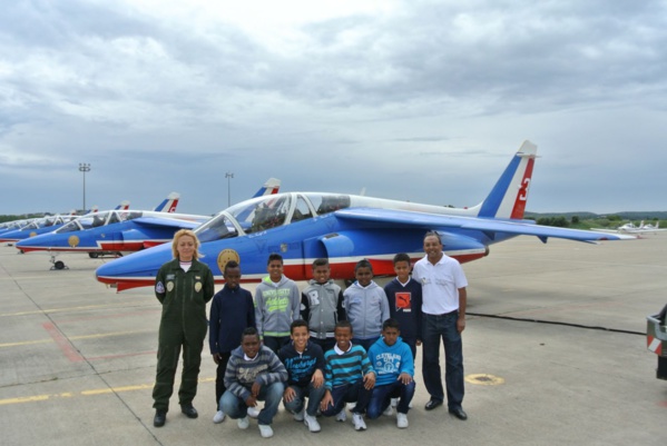 <center> Mardi 19 mai 2015 : Dans le Salon privé de la Base 701