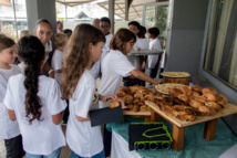 <center>Une journée magique pour les marmailles<br> de 1000 Sourires avec les  illusionnistes <br> Vadrame Clair et  Xavier Dion <center>Une journée magique pour les marmailles<br> de 1000 Sourires avec les  illusionnistes <br> Vadrame Clair et  Xavier Dion