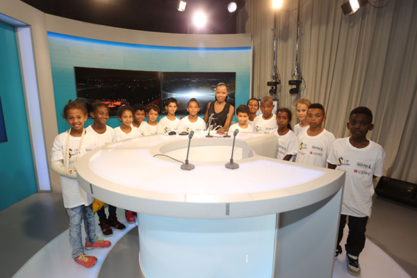 <center>Silence… on tourne   <br>pour les  VIM de 1000 Sourires  !!