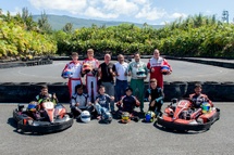 <center>Association 1000 Sourires : les marmailles s’initient au karting avec des champions de La Réunion