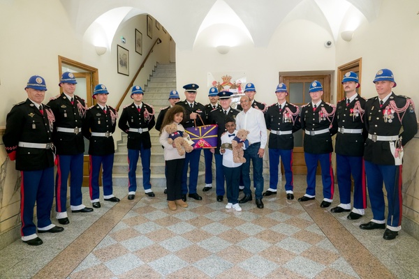 <CENTER>"Un Incroyable Noël : mission Monaco" de Leela-Rose & Noam - décembre 2024 <CENTER>"Un Incroyable Noël : mission Monaco" de Leela-Rose & Noam - décembre 2024