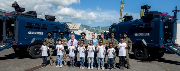 <center>Une belle aventure citoyenne avec la Gendarmerie de la Réunion  pour les marmailles de 1000 Sourires