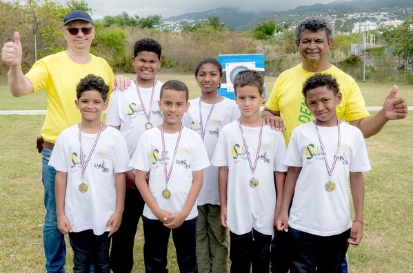 <center>Tir à l’arc : immersion au Club des Archers de Saint-Denis pour les marmailles de 1000 Sourires