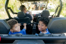 <center>Les marmailles de 1000 Sourires plongent dans l’univers  de l’émission “Mascarena” <br>à la Plaine des Cafres <center>Les marmailles de 1000 Sourires plongent dans l’univers  de l’émission “Mascarena” <br>à la Plaine des Cafres