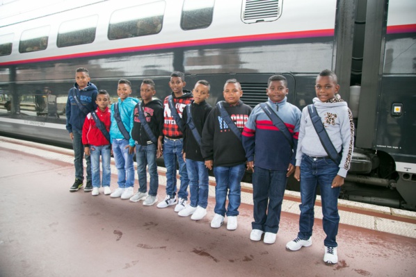 <center>Jours 1 & 2 : "S'envoler vers le Rêve ..." <br>Top départ avec Air Austral <center>Jours 1 & 2 : "S'envoler vers le Rêve ..." <br>Top départ avec Air Austral