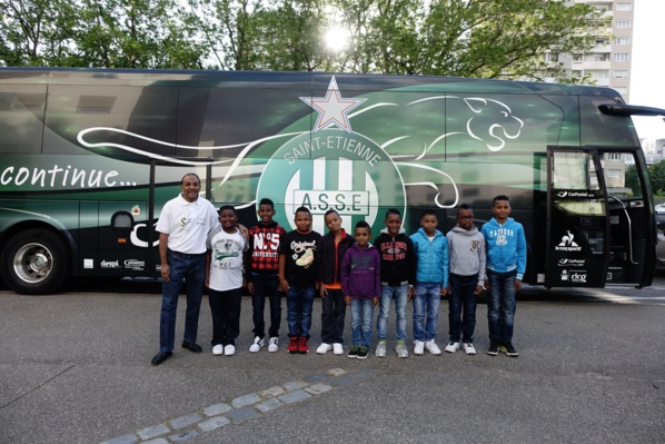 <center>Jour 4 : "S'envoler vers le Rêve ... " <br> Les Verts de l'amitié ... <center>Jour 4 : "S'envoler vers le Rêve ... " <br> Les Verts de l'amitié ...