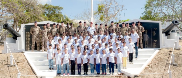  <center>Immersion citoyenne avec les militaires du <BR>2e RPIMa pour les Very Important Marmailles 