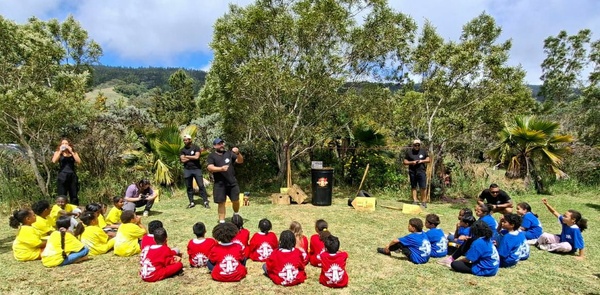 <center>Les marmailles de 1000 Sourires plongent dans l’univers de l’émission “Mascarena” <br>à la Plaine des Cafres <center>Les marmailles de 1000 Sourires plongent dans l’univers de l’émission “Mascarena” <br>à la Plaine des Cafres