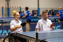 <center>« Ping en VIM » / les médaillés paralympiques  Florian Merrien et Flora Vautier à la rencontre <br>des pongistes de Saint-Paul