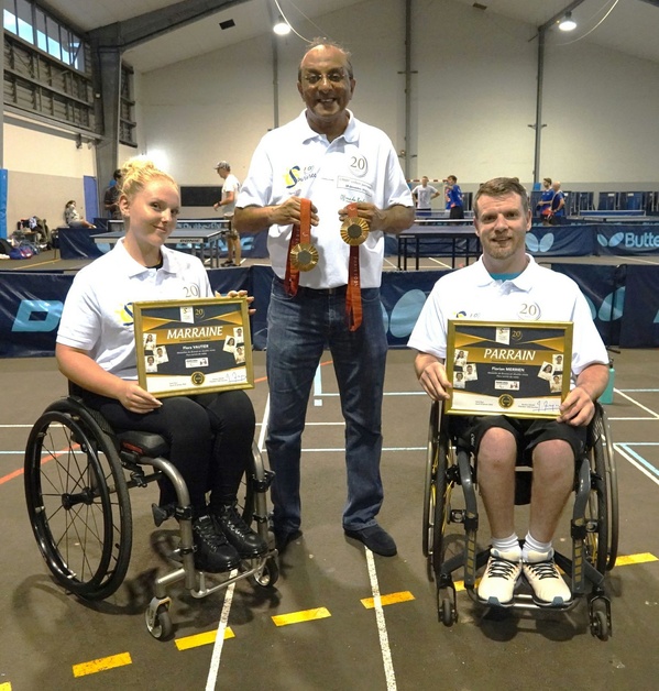 <center>« Ping en VIM » / les médaillés paralympiques  Florian Merrien et Flora Vautier à la rencontre <br>des pongistes de Saint-Paul