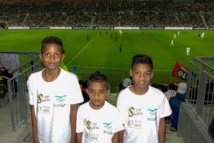 <center> Jour 8 : "S'envoler vers le Rêve ... " : <br>Emportés par la foule : OL/ Monaco <center> Jour 8 : "S'envoler vers le Rêve ... " : <br>Emportés par la foule : OL/ Monaco