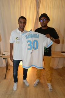 <center>« Partagez le Rêve ... » <br> la remise des cadeaux  au Lux * Saint-Gilles <center>« Partagez le Rêve ... » <br> la remise des cadeaux  au Lux * Saint-Gilles