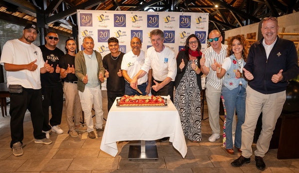 <center>20ème Anniversaire : au Palm Hôtel & Spa, les marmailles de 1000 Sourires  plongent dans les coulisses de la pâtisserie et du spectacle