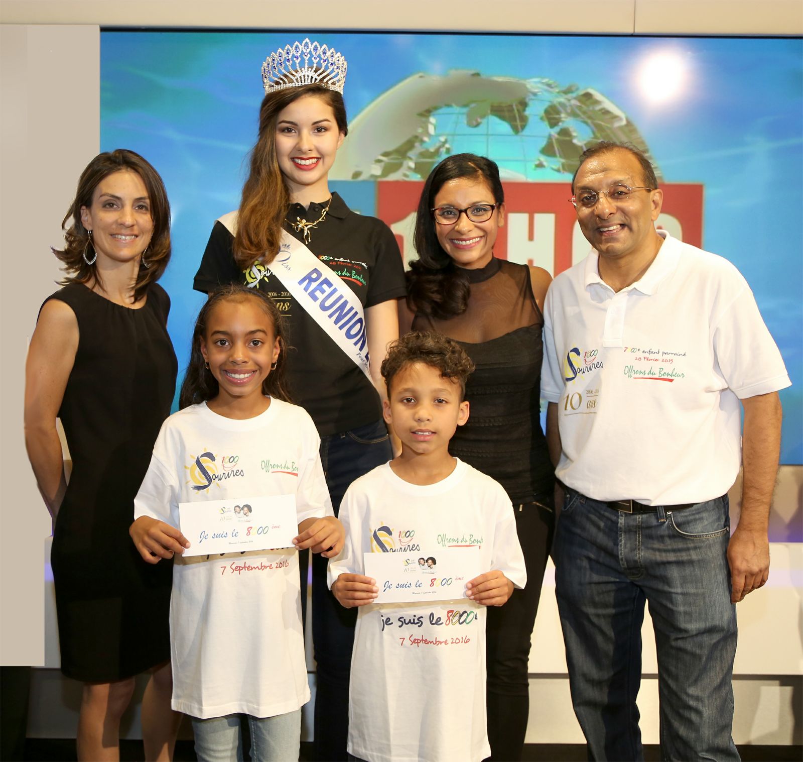 <center>Un 8000ème enfant parrainé  <br>et  Ambre N'guyen, Miss Réunion, nouvelle Marraine
