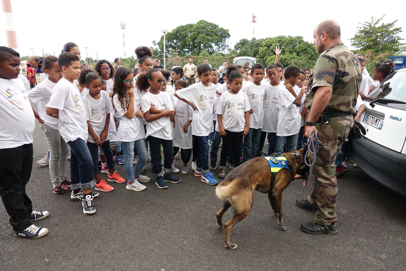 <center>Opération citoyenne avec la Gendarmerie<br> pour les marmailles de l'Etang