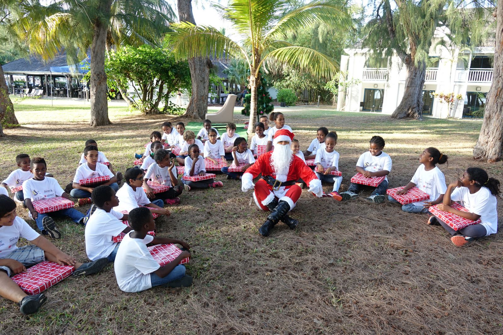 <center>Noël de Rêve au Lux * Saint-Gilles <br>pour les VIM de l'Etang