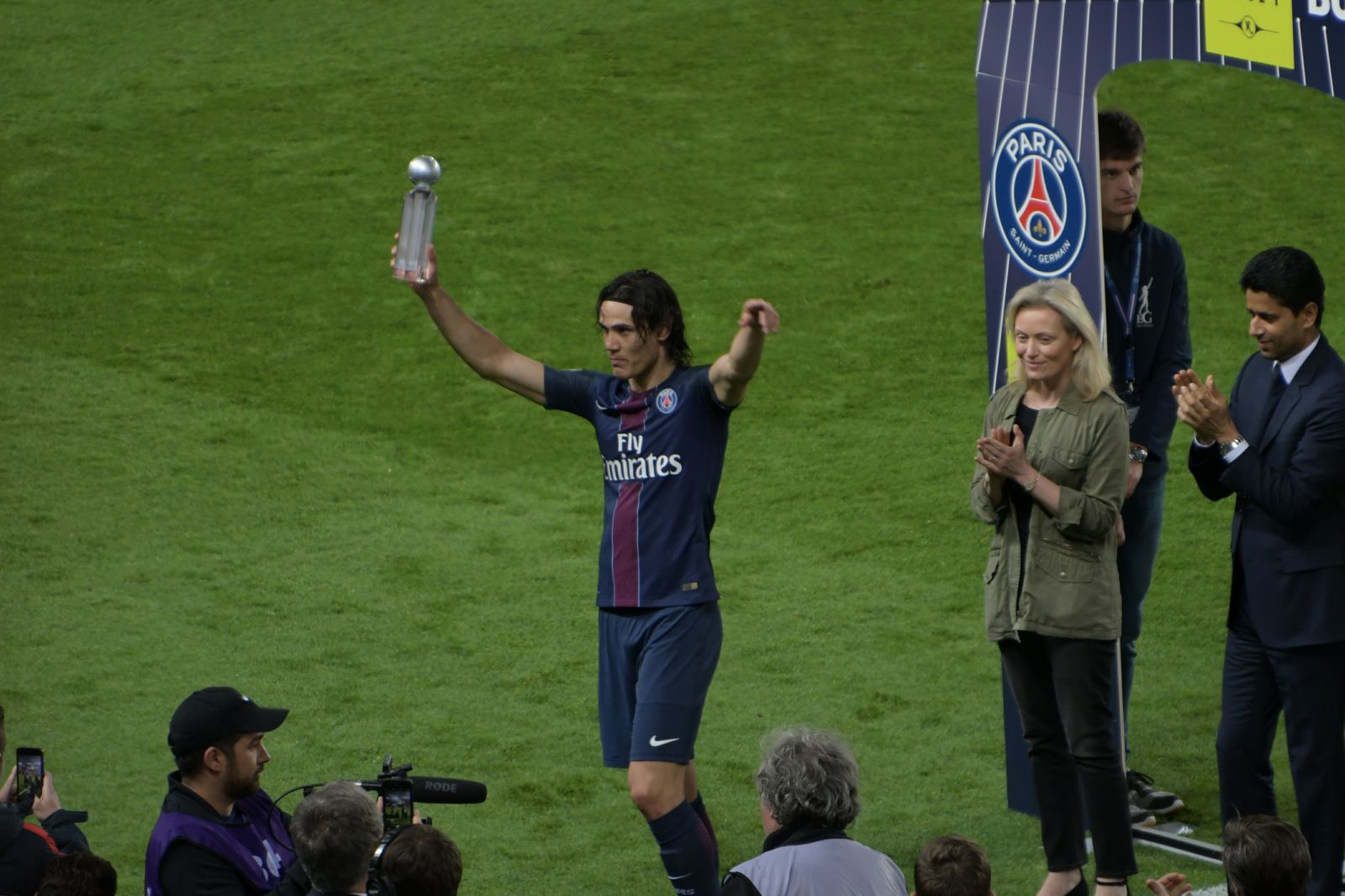 <center> Jour  5 : "S'envoler vers le Rêve ..."  <br>38ème journée Ligue 1 : PSG/Caen <center> Jour  5 : "S'envoler vers le Rêve ..."  <br>38ème journée Ligue 1 : PSG/Caen