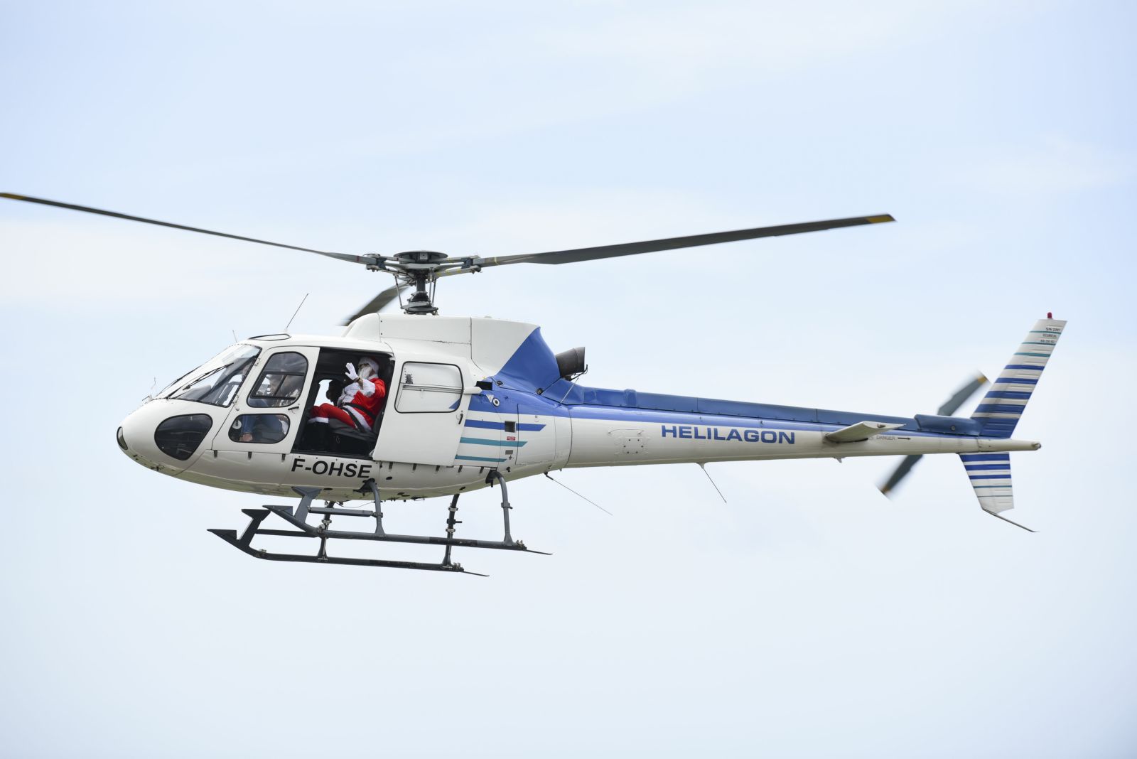 <center>Baptême d'hélicoptère : <br> Un Noël de Rêve pour les VIM de 1000 Sourires