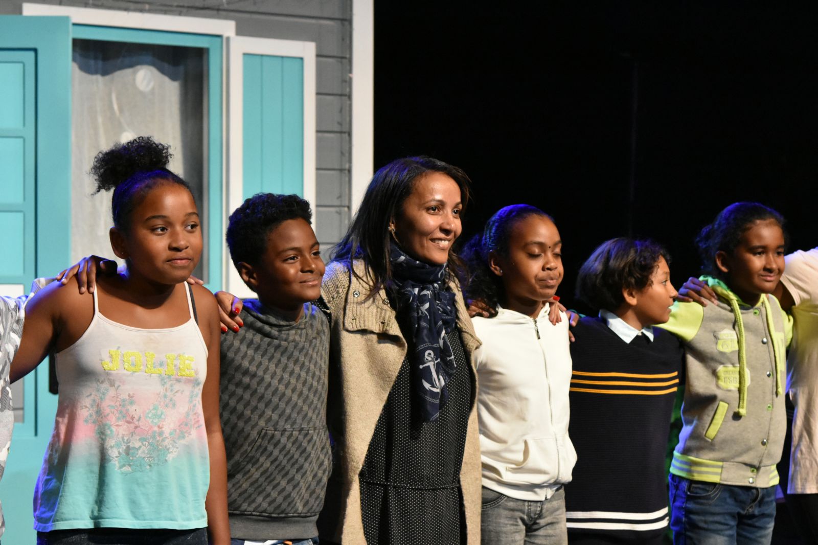 <center>Marie-Alice Sinaman invite les marmailles <br>  dans les coulisses de son nouveau spectacle