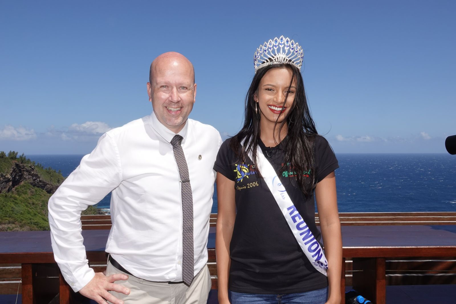 <center>Première action caritative pour Miss Réunion 2018<br> au Palm, avec les marmailles de 1000 Sourires <center>Première action caritative pour Miss Réunion 2018<br> au Palm, avec les marmailles de 1000 Sourires