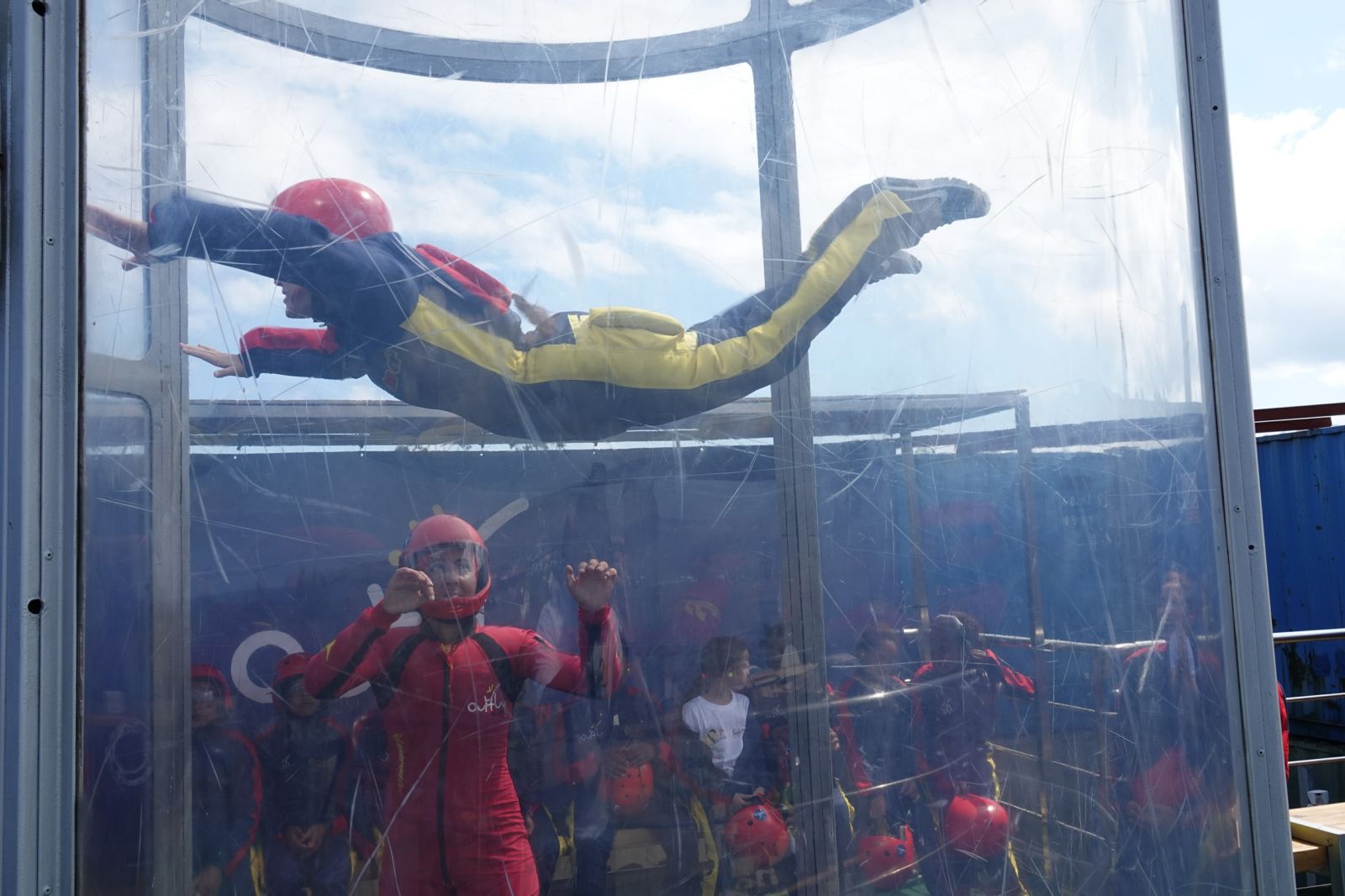 <center>Les marmailles de 1000 Sourires <br>font le grand saut avec KDOPAYS