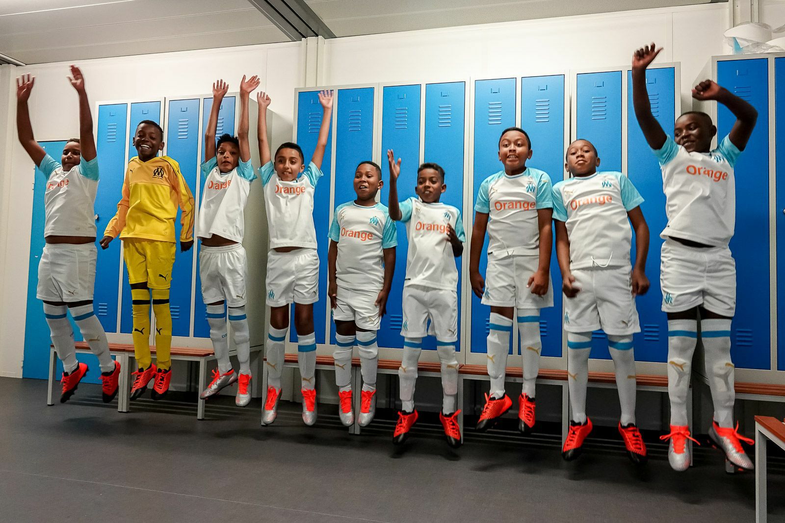 <center>"S'envoler vers le Rêve ..."  <br> Jour 3 : Les marmailles rencontrent Valère Germain et Dimitri Payet à l’OM Campus